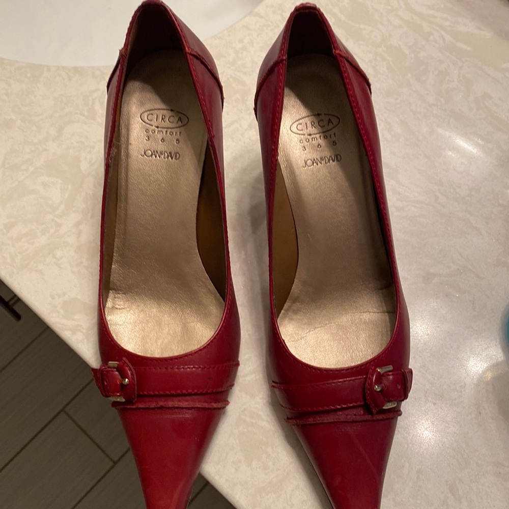Circa Comfort RED Shoes, Never Worn
